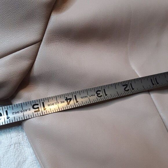 Missguided Women's Ivory Faux Leather Blazer US size 4 - Picture 10 of 12